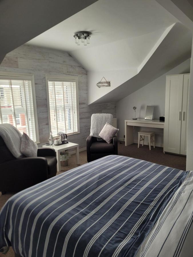 Superior Double Room Street View